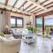 Villa Amaryllis by Kardous