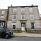 Skeldale House 'All Creatures Great & Small' by Maison Parfaite - Luxury Apartments & Studios in Askrigg, Yorkshire Dales - Askrigg