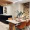 NEW Design & High Standard Apt from 16th Century in Old Town-FREE Parking - 布拉迪斯拉发