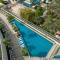 Classy 1BR at The Address Residences in JBR by Deluxe Holiday Homes - Dubaj