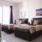 Modern 3 bedroom with AC apartment