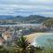 Usandizaga Apartment, Second line beach, free Parking
