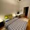 ROYAL 2 Old Town fast WiFi Netflix HBO AppleTV+