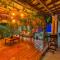 La Gloria House