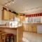 101 Streamside Lane condo