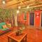 La Gloria House