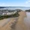7 South Beach Court - Sea Front Apartment with Spectacular Sea Views - Tenby