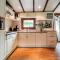 Stunning Home In Sint-Annaland