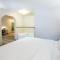 Holiday Inn Express Hotel & Suites Grand Blanc by IHG