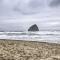 Walk to Beach Pacific City Home with Bay Views! - 太平洋城