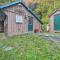 Cambridge Cabin Less Than 2 Mi to Smugglers Notch!