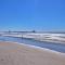 New Listing Ocean and Harbor View Cottage in Beach Resort - Oceanside