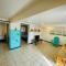 Free WIFI 1st Floor Apartment