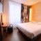 B&B Hôtel Dijon Centre photo 11