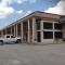 Days Inn by Wyndham Clinton