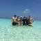 Himandhoo Travel & Stays
