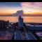 Across the Ocean few steps to beach contemporary three Bedroom townhouse - Помпано-Бич