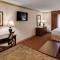 Best Western PLUS Morristown Inn - Morristown