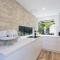 Townhouse 6 Sunseeker Close 26