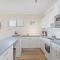 Bella Vista Unit 10 19 Shoal Bay Road