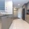 Oasis Unit 3 5 Laman Street
