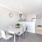 Collendina Unit 6 19 Kurrawa Close