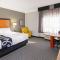 La Quinta by Wyndham Houston West Park 10