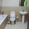 Cozy Rooms and Small Partitions for Men guests in Dubai - دبي