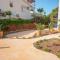 Protaras Art House Seviews