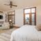 Colonnade Residence 11