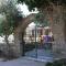 Sirocos Rooms And Studios