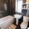 Booker Avenue House - 4 bedroom house with garden and parking