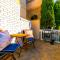 Balboa Island Diamond Resort Compound