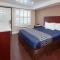 Travelodge by Wyndham Harbor City - Harbor City