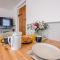 North Cottage, Alderton