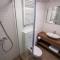 Pensiunea White Residence