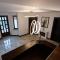 Pensiunea White Residence