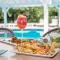 Barefoot Cay Resort