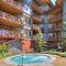 Spacious, Mountain Chic, Close to Ski Lift 1 bedroom - TM316