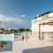 Seafront Apartment in Villa with Swimming Pool and Parking