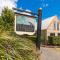Clarendon Forest Retreat