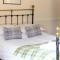 The Powis Arms - North Lydbury