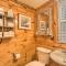 Pet-Friendly Adirondack Cabin with On-Site Lake - Саранак-Лейк