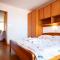 Apartment in Lopar with balcony, air conditioning, WiFi, washing machine (4886-4)