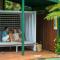 Sunshine Valley Cottages - Woombye