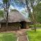 Bungalow 3 on this world renowned Eco site 40 minutes from Vic Falls Fully catered stay - 1987 - Виктория-Фолс