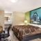 Super 8 by Wyndham Brookhaven