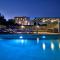 Luxury Villa Seafront - Aliki