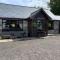 Snowberry Cottages No1
