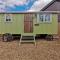 Stonehenge Inn & Shepherds Huts